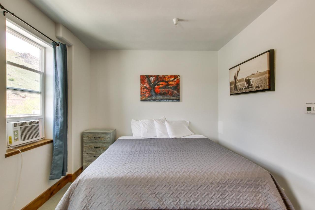 Central Lava Hot Springs Studio With Deck And Views! Exterior foto